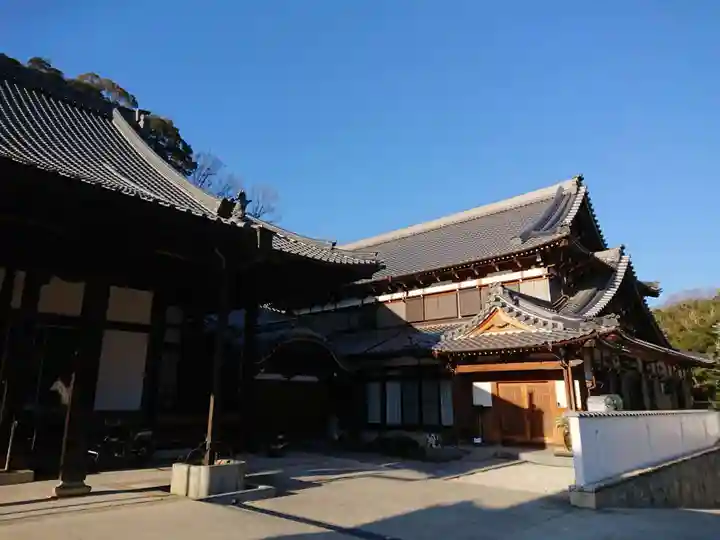 弘願寺の本殿・本堂
