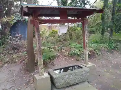 稲荷神社の手水舎