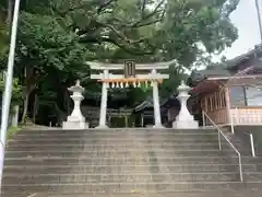 事任八幡宮の鳥居