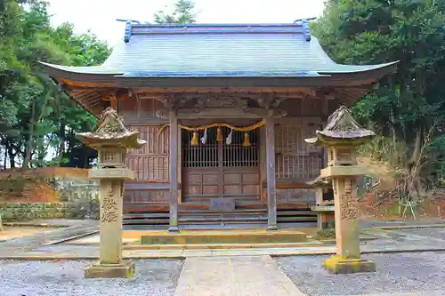 照床神社の本殿