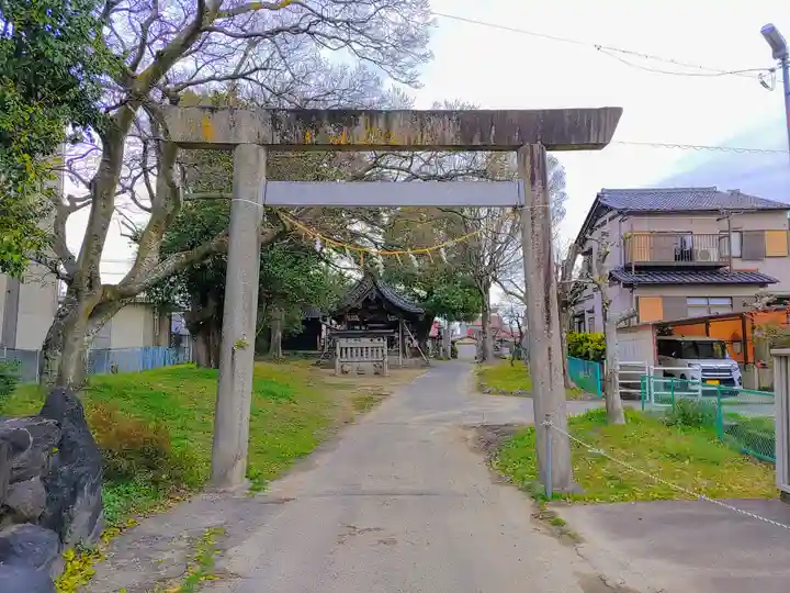 生田明神社(大山寺町)の鳥居