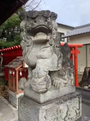 深島神社(柳原)の狛犬