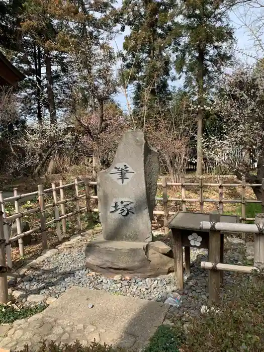 白岡八幡神社の建物その他