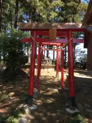 淵名神社の末社・摂社