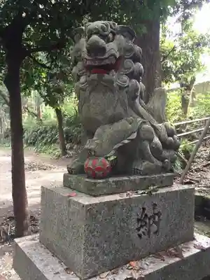 腰掛神社の狛犬