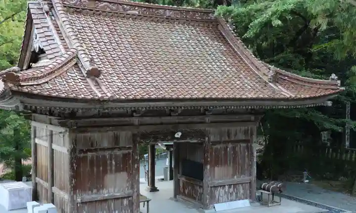 明石寺の山門・神門