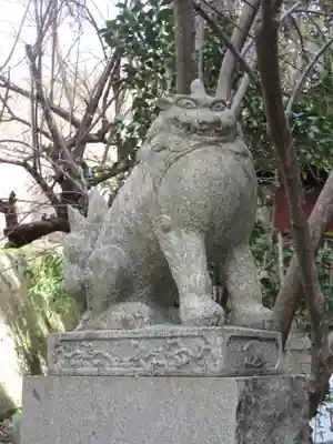 大豊神社の狛犬
