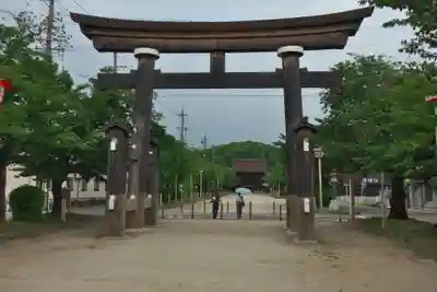 尾張大國霊神社(国府宮)の鳥居