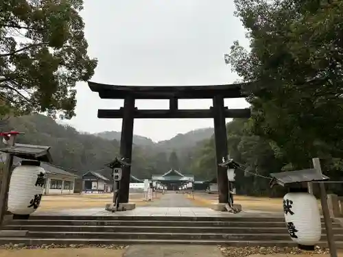 岡山縣護國神社の鳥居