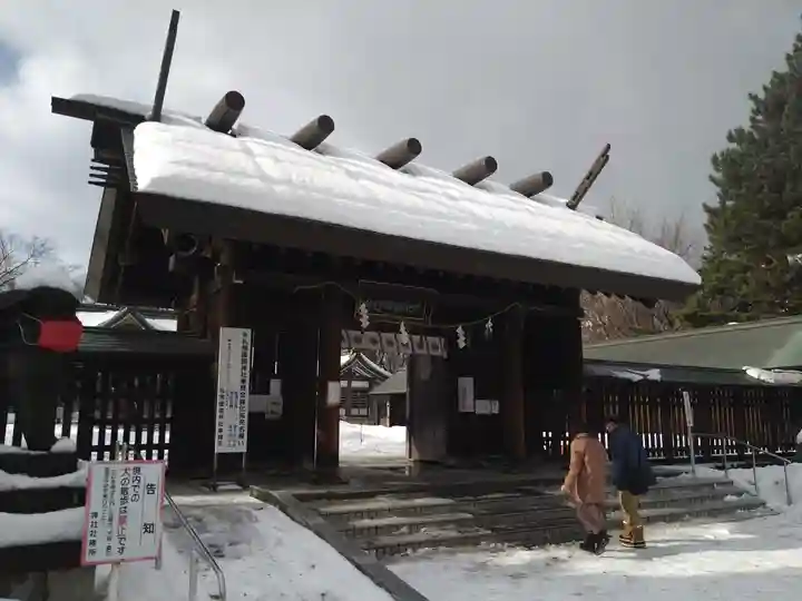札幌護國神社の本殿・本堂