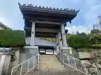 最明寺の{uncategorized: "未分類", other: "その他", undefined: "問題あり", building: "その他建物", grave: "お墓", sacred_gate: "鳥居", guardian: "狛犬", statue: "像", buddha: "仏像", history: "歴史", nature: "自然", garden: "庭園", animal: "動物", pagoda: "塔", temizu: "手水舎", mountain_gate: "山門・神門", sanctuary: "本殿・本堂", subordinate: "末社・摂社", art: "芸術", scenery: "景色", jizo: "地蔵", ema: "絵馬", goshuin: "御朱印", omikuji: "おみくじ", items: "授与品その他", amulet: "お守り", goshuincho: "御朱印帳", eats: "食事", festival: "お祭り", votive_dance: "神楽", shichigosan: "七五三参", wedding: "結婚式", experience: "体験その他", initially: "初詣", around: "周辺", anti_infection: "感染症対策"}