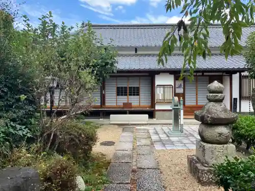 橋寺 放生院の本殿・本堂