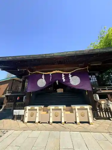 宇都宮二荒山神社の{uncategorized: "未分類", other: "その他", undefined: "問題あり", building: "その他建物", grave: "お墓", sacred_gate: "鳥居", guardian: "狛犬", statue: "像", buddha: "仏像", history: "歴史", nature: "自然", garden: "庭園", animal: "動物", pagoda: "塔", temizu: "手水舎", mountain_gate: "山門・神門", sanctuary: "本殿・本堂", subordinate: "末社・摂社", art: "芸術", scenery: "景色", jizo: "地蔵", ema: "絵馬", goshuin: "御朱印", omikuji: "おみくじ", items: "授与品その他", amulet: "お守り", goshuincho: "御朱印帳", eats: "食事", festival: "お祭り", votive_dance: "神楽", shichigosan: "七五三参", wedding: "結婚式", experience: "体験その他", initially: "初詣", around: "周辺", anti_infection: "感染症対策"}