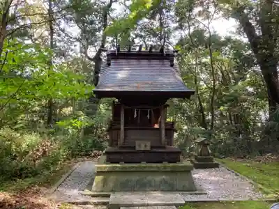 諏訪神社の末社・摂社