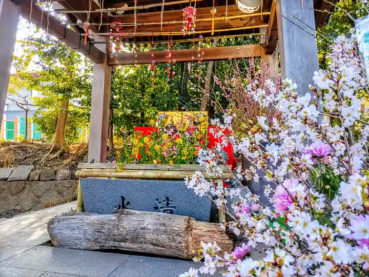 東海市熊野神社の手水舎