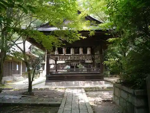 関蝉丸神社下社の建物その他