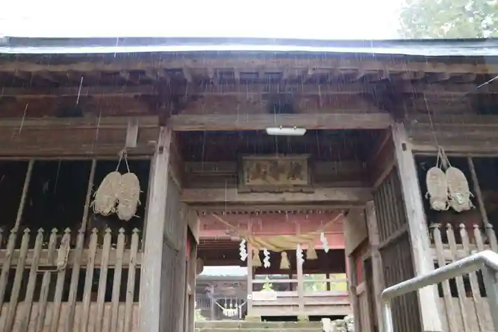 田村神社の山門・神門