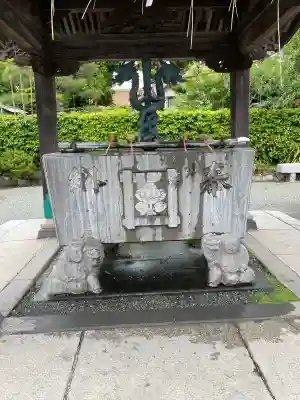 本覚寺の{uncategorized: "未分類", other: "その他", undefined: "問題あり", building: "その他建物", grave: "お墓", sacred_gate: "鳥居", guardian: "狛犬", statue: "像", buddha: "仏像", history: "歴史", nature: "自然", garden: "庭園", animal: "動物", pagoda: "塔", temizu: "手水舎", mountain_gate: "山門・神門", sanctuary: "本殿・本堂", subordinate: "末社・摂社", art: "芸術", scenery: "景色", jizo: "地蔵", ema: "絵馬", goshuin: "御朱印", omikuji: "おみくじ", items: "授与品その他", amulet: "お守り", goshuincho: "御朱印帳", eats: "食事", festival: "お祭り", votive_dance: "神楽", shichigosan: "七五三参", wedding: "結婚式", experience: "体験その他", initially: "初詣", around: "周辺", anti_infection: "感染症対策"}