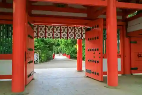 武蔵一宮氷川神社の山門