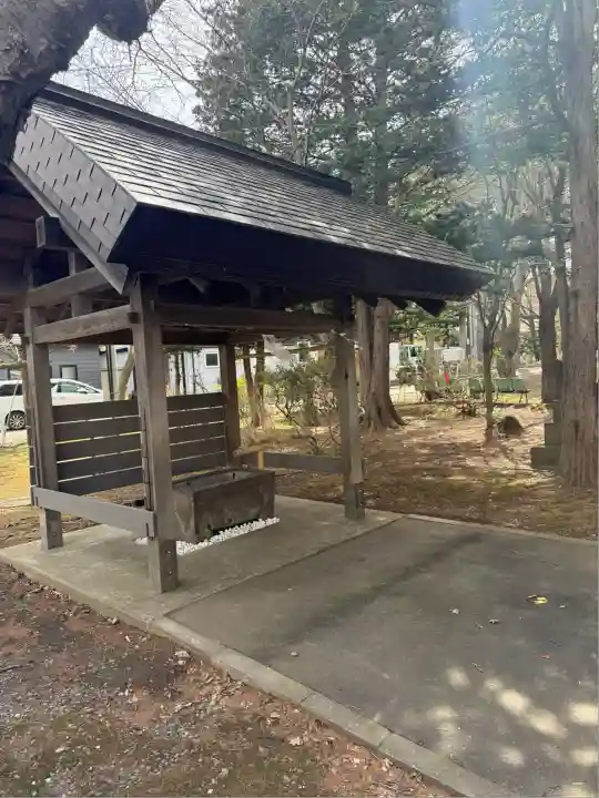 北広島市総鎮守 廣島神社の手水舎