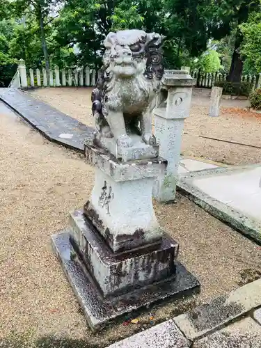 日岡神社の狛犬