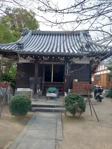 大聖勝軍寺の本殿・本堂