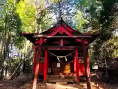 狭上稲荷神社の本殿