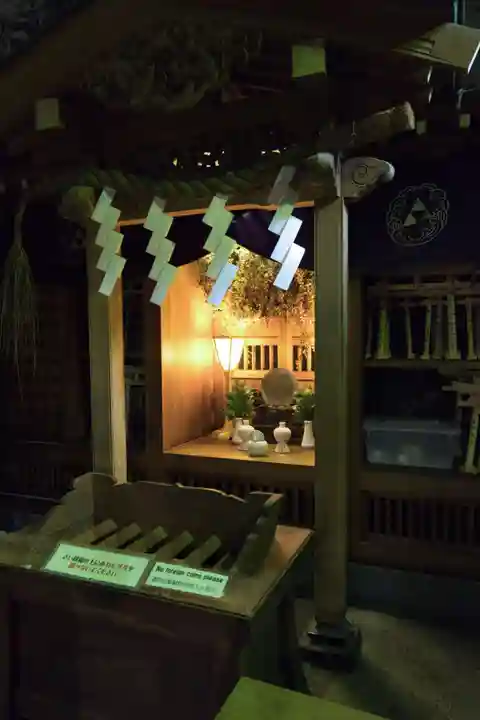 銭洗弁財天宇賀福神社(神奈川県)