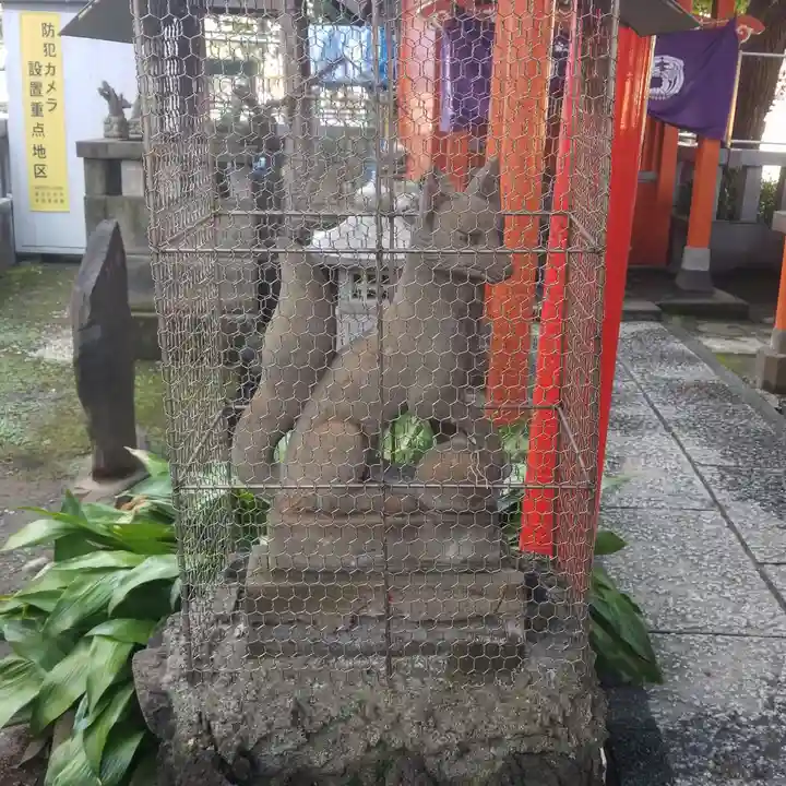 千種稲荷神社の狛犬