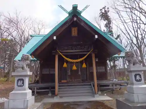 峰延神社の本殿