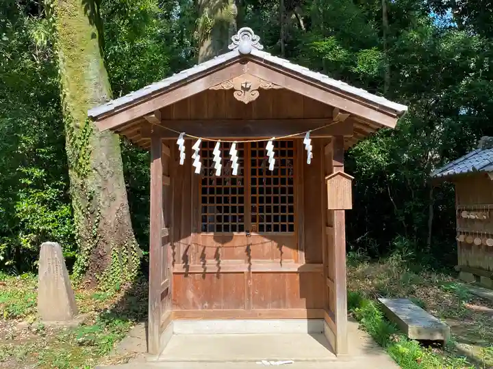 玉敷神社の末社・摂社
