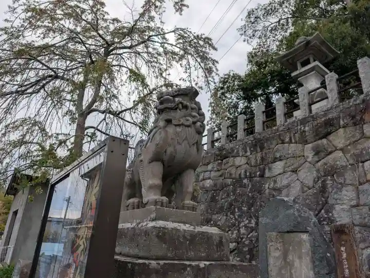 安達太良神社の{uncategorized: "未分類", other: "その他", undefined: "問題あり", building: "その他建物", grave: "お墓", sacred_gate: "鳥居", guardian: "狛犬", statue: "像", buddha: "仏像", history: "歴史", nature: "自然", garden: "庭園", animal: "動物", pagoda: "塔", temizu: "手水舎", mountain_gate: "山門・神門", sanctuary: "本殿・本堂", subordinate: "末社・摂社", art: "芸術", scenery: "景色", jizo: "地蔵", ema: "絵馬", goshuin: "御朱印", omikuji: "おみくじ", items: "授与品その他", amulet: "お守り", goshuincho: "御朱印帳", eats: "食事", festival: "お祭り", votive_dance: "神楽", shichigosan: "七五三参", wedding: "結婚式", experience: "体験その他", initially: "初詣", around: "周辺", anti_infection: "感染症対策"}