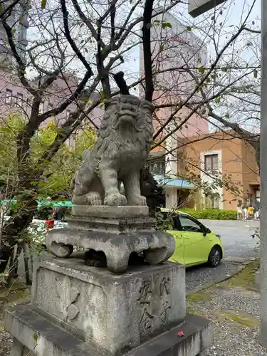 若宮八幡社の狛犬