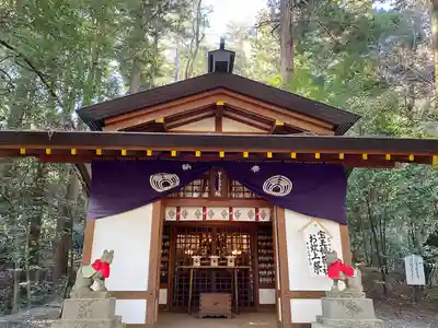 宝登山神社の末社・摂社