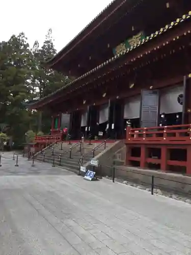 輪王寺の本殿・本堂