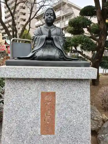 清岸寺の像