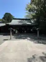 水無瀬神宮の{uncategorized: "未分類", other: "その他", undefined: "問題あり", building: "その他建物", grave: "お墓", sacred_gate: "鳥居", guardian: "狛犬", statue: "像", buddha: "仏像", history: "歴史", nature: "自然", garden: "庭園", animal: "動物", pagoda: "塔", temizu: "手水舎", mountain_gate: "山門・神門", sanctuary: "本殿・本堂", subordinate: "末社・摂社", art: "芸術", scenery: "景色", jizo: "地蔵", ema: "絵馬", goshuin: "御朱印", omikuji: "おみくじ", items: "授与品その他", amulet: "お守り", goshuincho: "御朱印帳", eats: "食事", festival: "お祭り", votive_dance: "神楽", shichigosan: "七五三参", wedding: "結婚式", experience: "体験その他", initially: "初詣", around: "周辺", anti_infection: "感染症対策"}