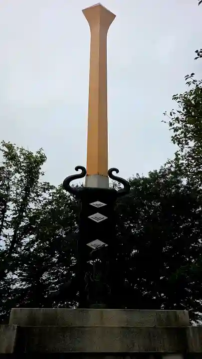 倶利迦羅不動寺山頂本堂の{uncategorized: "未分類", other: "その他", undefined: "問題あり", building: "その他建物", grave: "お墓", sacred_gate: "鳥居", guardian: "狛犬", statue: "像", buddha: "仏像", history: "歴史", nature: "自然", garden: "庭園", animal: "動物", pagoda: "塔", temizu: "手水舎", mountain_gate: "山門・神門", sanctuary: "本殿・本堂", subordinate: "末社・摂社", art: "芸術", scenery: "景色", jizo: "地蔵", ema: "絵馬", goshuin: "御朱印", omikuji: "おみくじ", items: "授与品その他", amulet: "お守り", goshuincho: "御朱印帳", eats: "食事", festival: "お祭り", votive_dance: "神楽", shichigosan: "七五三参", wedding: "結婚式", experience: "体験その他", initially: "初詣", around: "周辺", anti_infection: "感染症対策"}