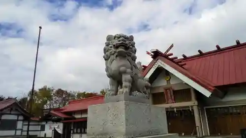 釧路一之宮 厳島神社の狛犬