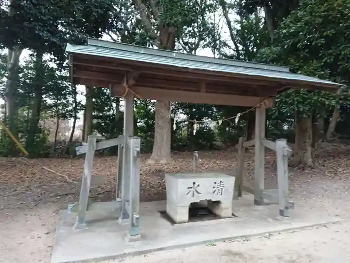 野寺八幡社の手水舎