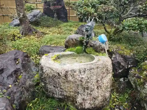 称名寺の手水舎