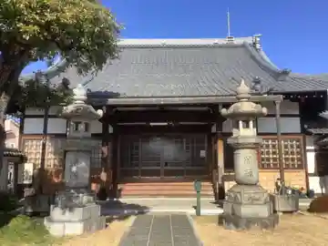 昌温山 菊泉寺の本殿・本堂