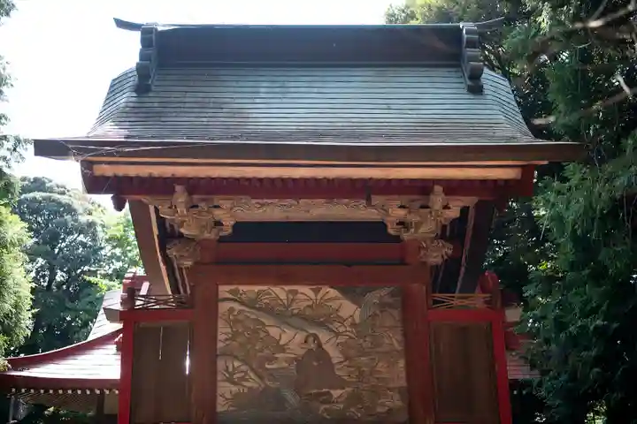 小林鳥見神社の芸術
