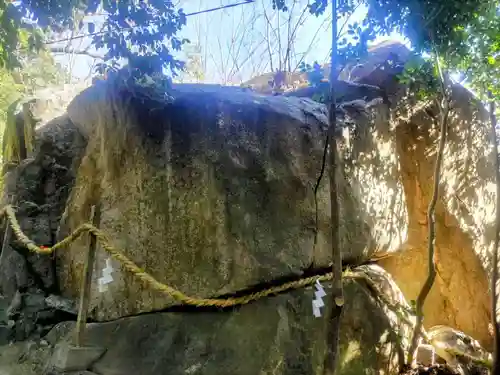 越木岩神社(兵庫県)