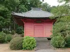 華蔵寺の本殿