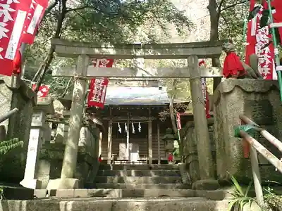 佐助稲荷神社の鳥居