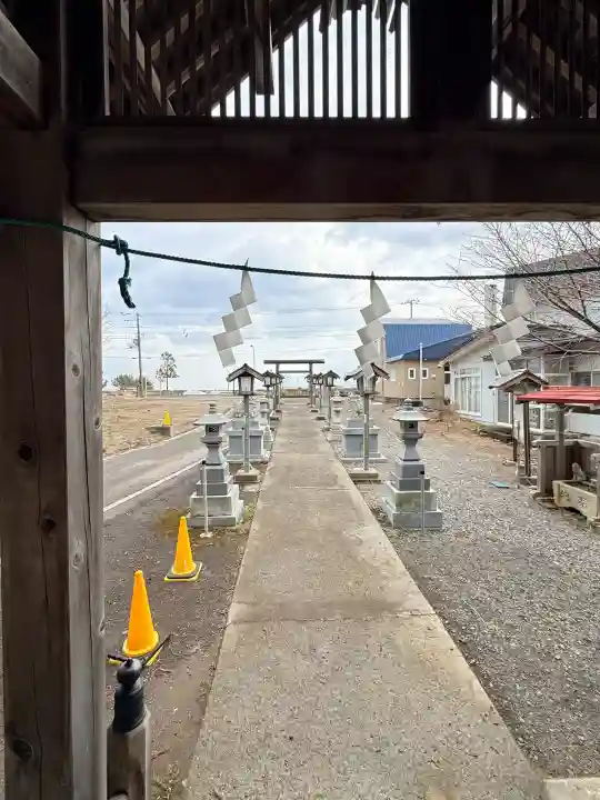 月崎神社の{uncategorized: "未分類", other: "その他", undefined: "問題あり", building: "その他建物", grave: "お墓", sacred_gate: "鳥居", guardian: "狛犬", statue: "像", buddha: "仏像", history: "歴史", nature: "自然", garden: "庭園", animal: "動物", pagoda: "塔", temizu: "手水舎", mountain_gate: "山門・神門", sanctuary: "本殿・本堂", subordinate: "末社・摂社", art: "芸術", scenery: "景色", jizo: "地蔵", ema: "絵馬", goshuin: "御朱印", omikuji: "おみくじ", items: "授与品その他", amulet: "お守り", goshuincho: "御朱印帳", eats: "食事", festival: "お祭り", votive_dance: "神楽", shichigosan: "七五三参", wedding: "結婚式", experience: "体験その他", initially: "初詣", around: "周辺", anti_infection: "感染症対策"}