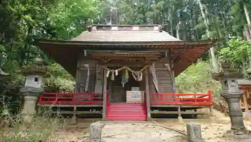 八幡神社の本殿・本堂