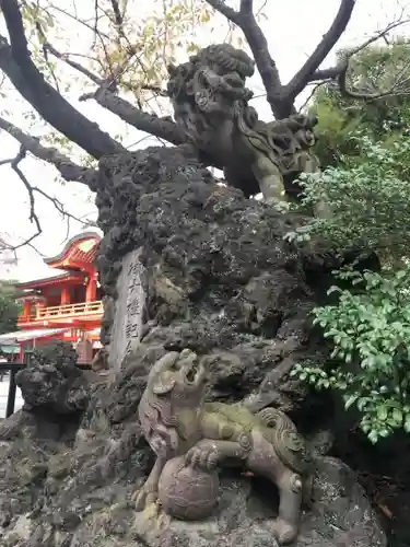 千葉神社の狛犬