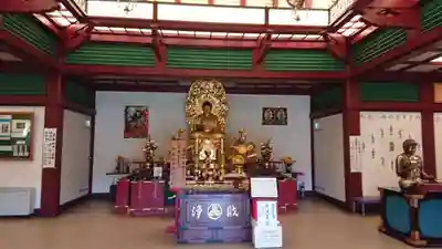 川崎大師（平間寺）の本殿・本堂